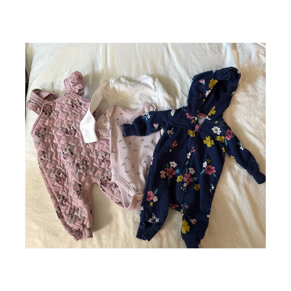 Infant Girl Clothing Lot 0-3 Months Baby Girl Clothes Outfit Bundle EUC 4 PIECE